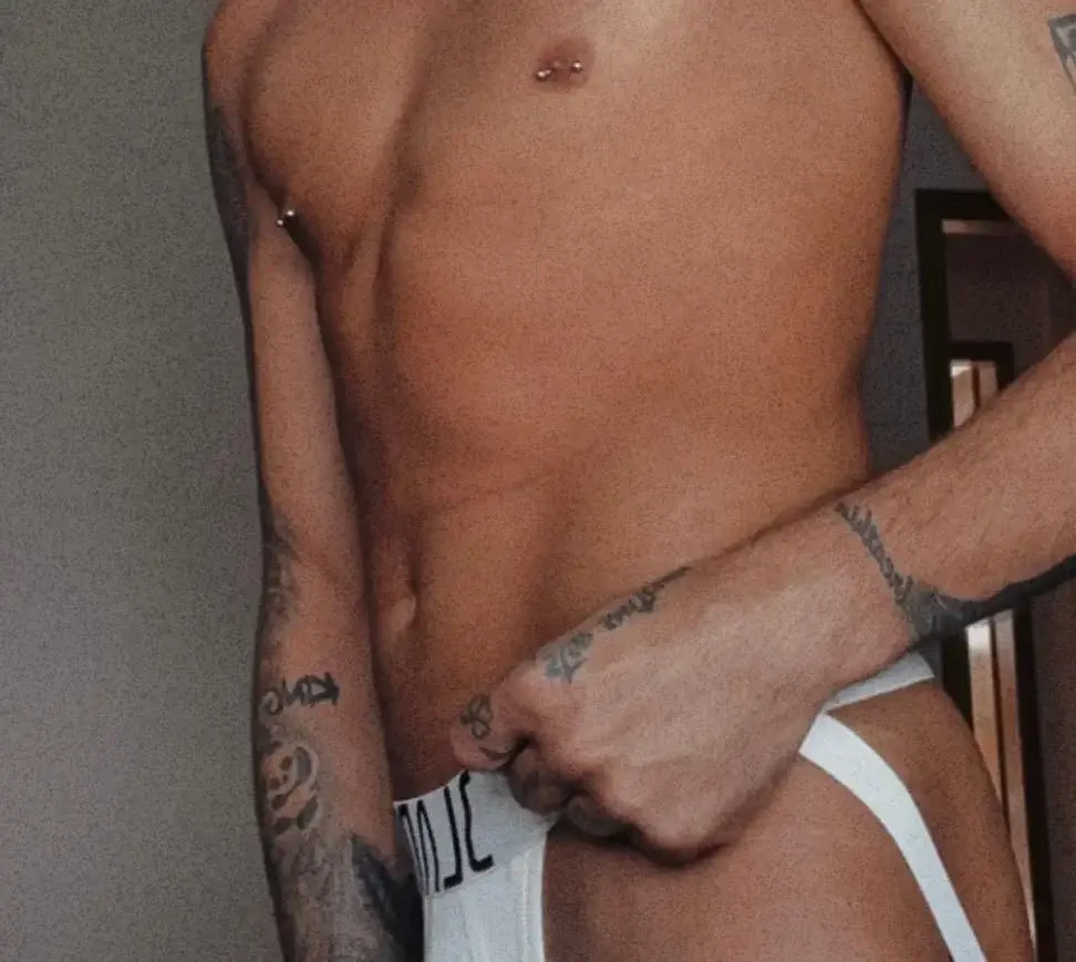 Leak & nude 2 — Hot2boys