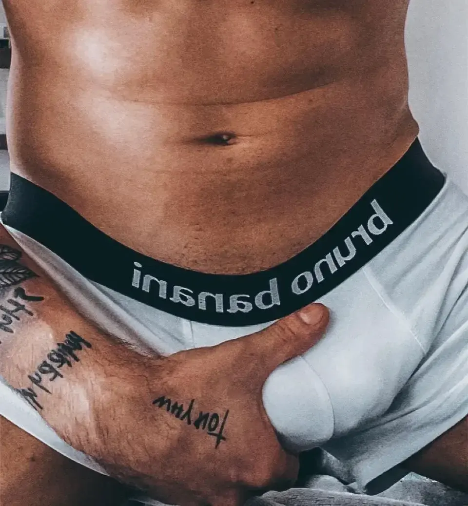 Leak & nude 4 — Hot2boys