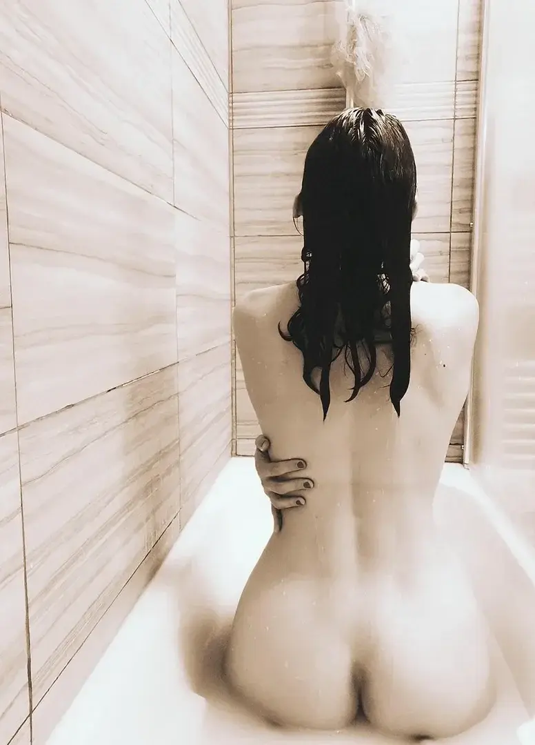 Leak & nude 4 — Manon_jcq_modele