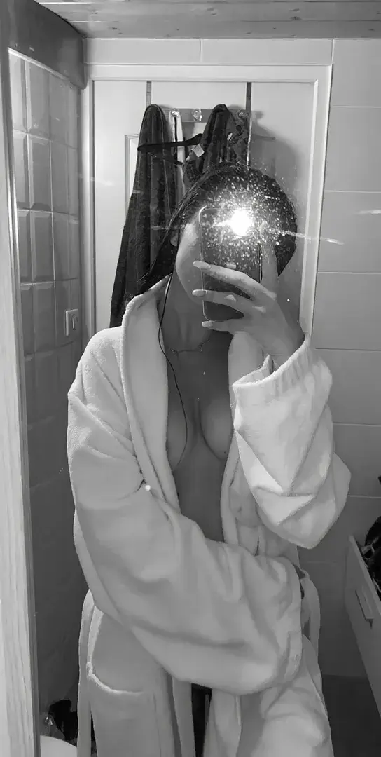 Leak & nude 2 — Rangergirl