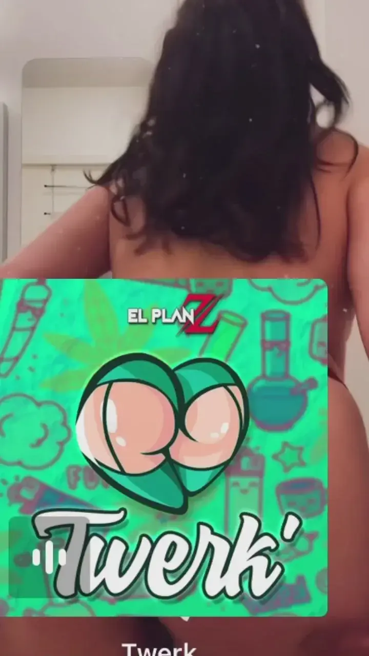 Vidéo entière en privé pour mes abonnés à 5 eurospour les nouveaux par ****** a 10 euros 🤩🍑👅