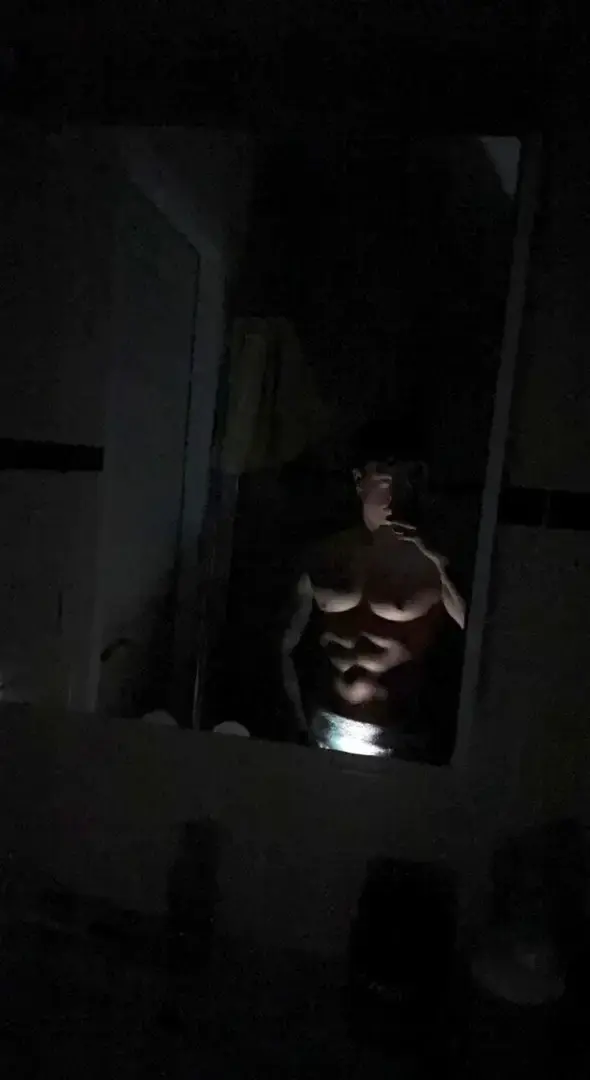 Leak & nude 1 — Mathieubr