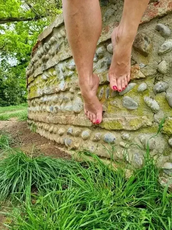 Leak & nude 5 — Pieds_entre_copine