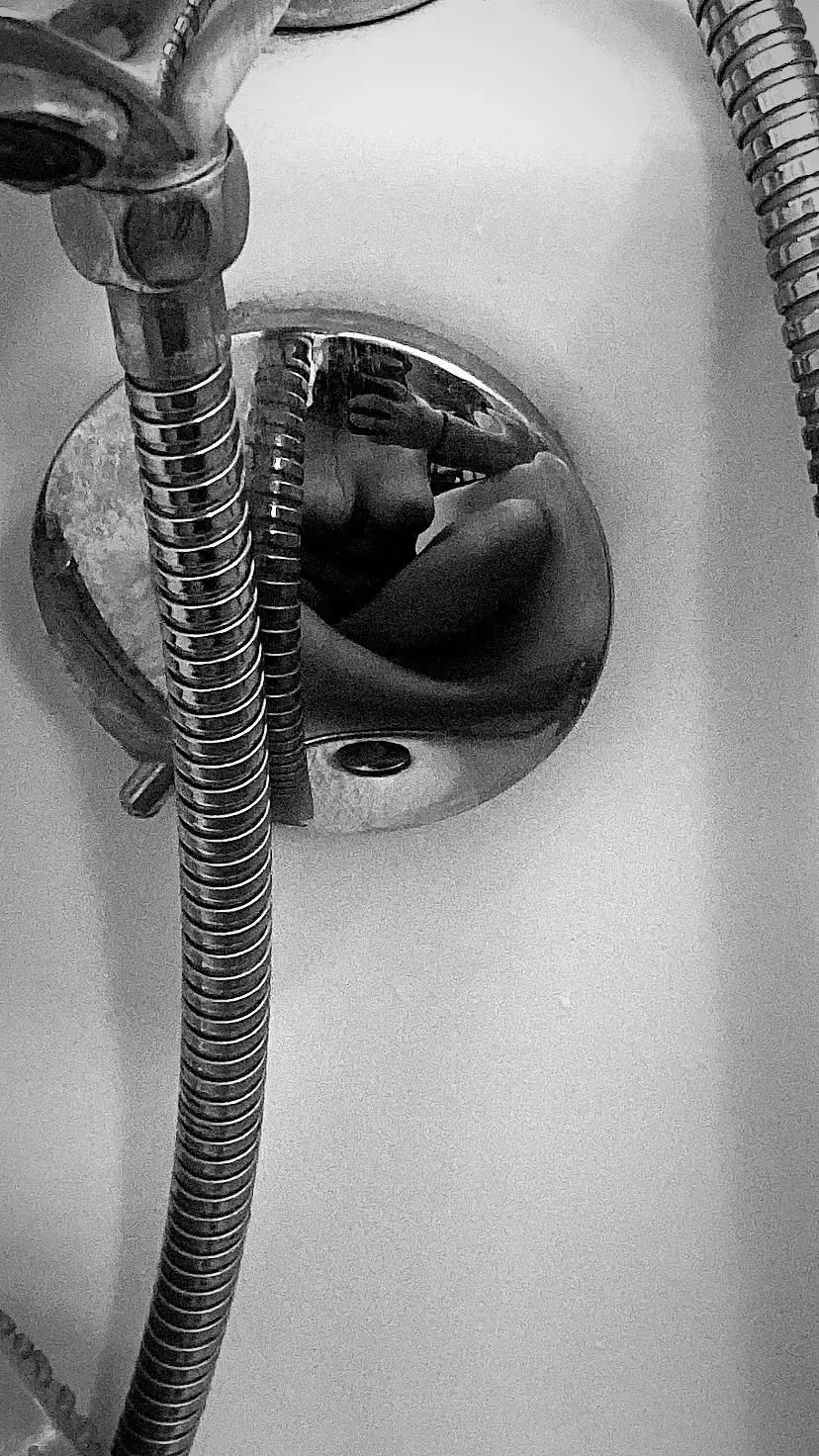 Qui veut me rejoindre dans mon bain ?🥵#bath #boobs #bigboobs #latina