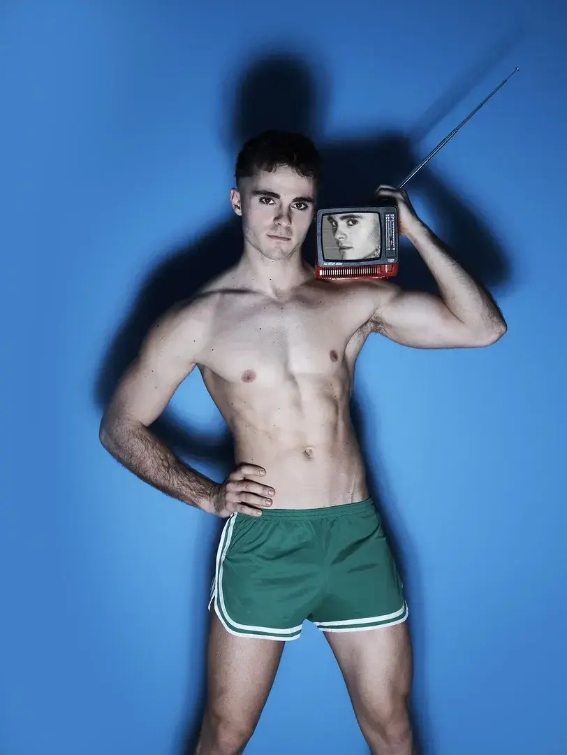 Leak & nude MYM — cr_photographer : « Model: Hugo Dupré » (MYM)
