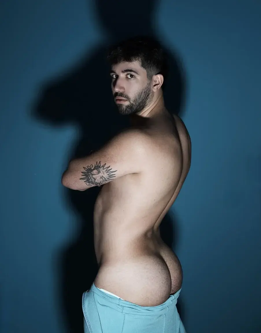 Leak & nude 8 — cr_photographer