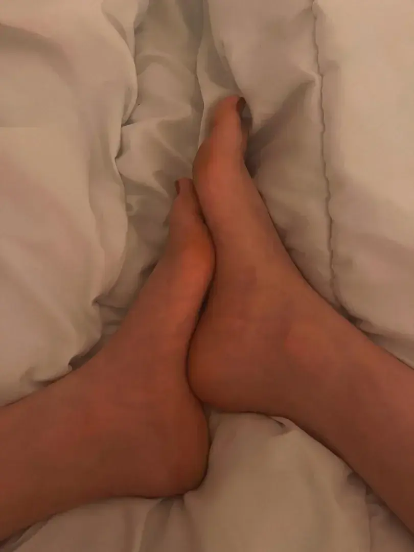Leak & nude 3 — Mymfeetlove01