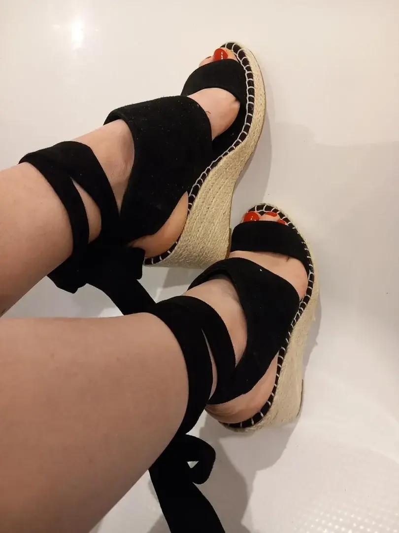 Leak & nude 1 — Loveyourtwofeet