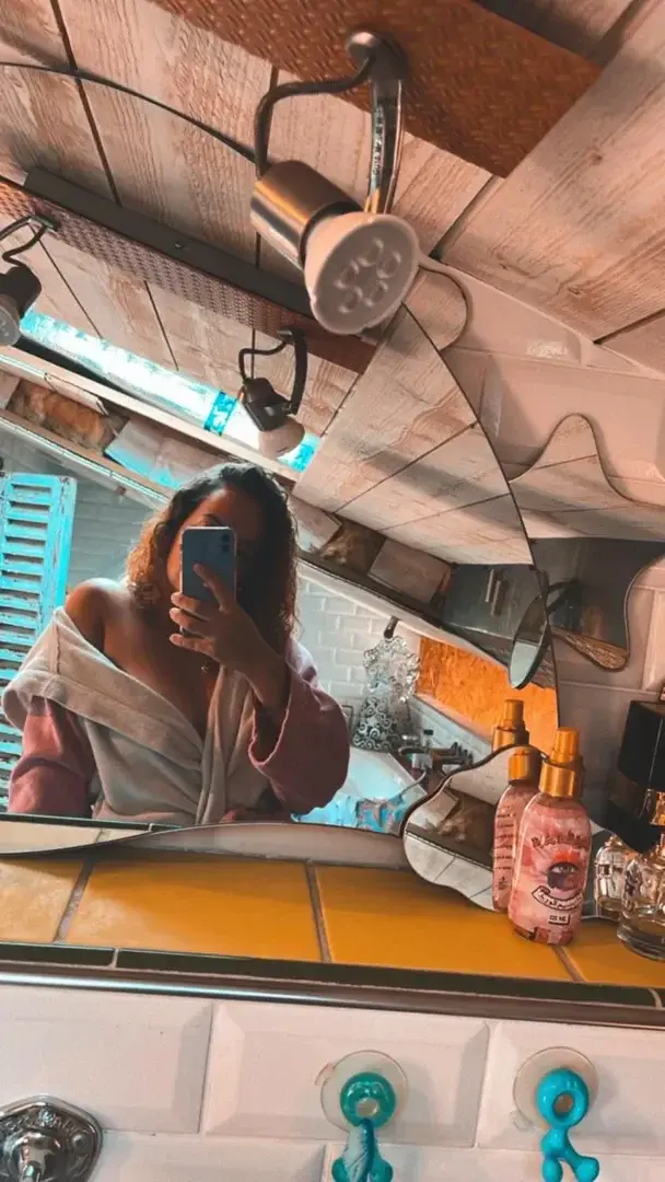 Leak & nude 3 — Margaux_4955
