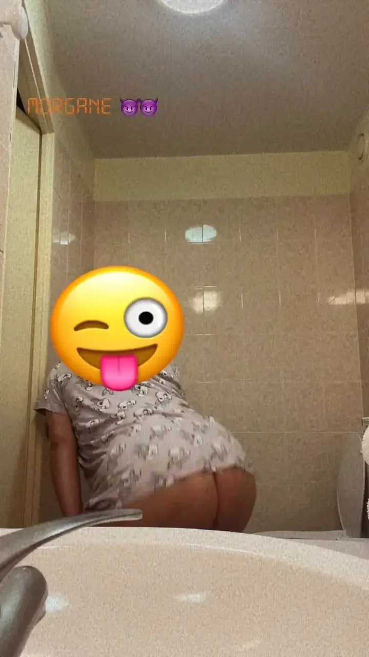 Leak & nude 3 — Morganee75093