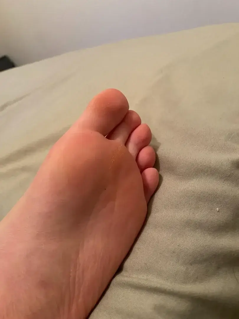 Leak & nude 1 — feetgirlsonly