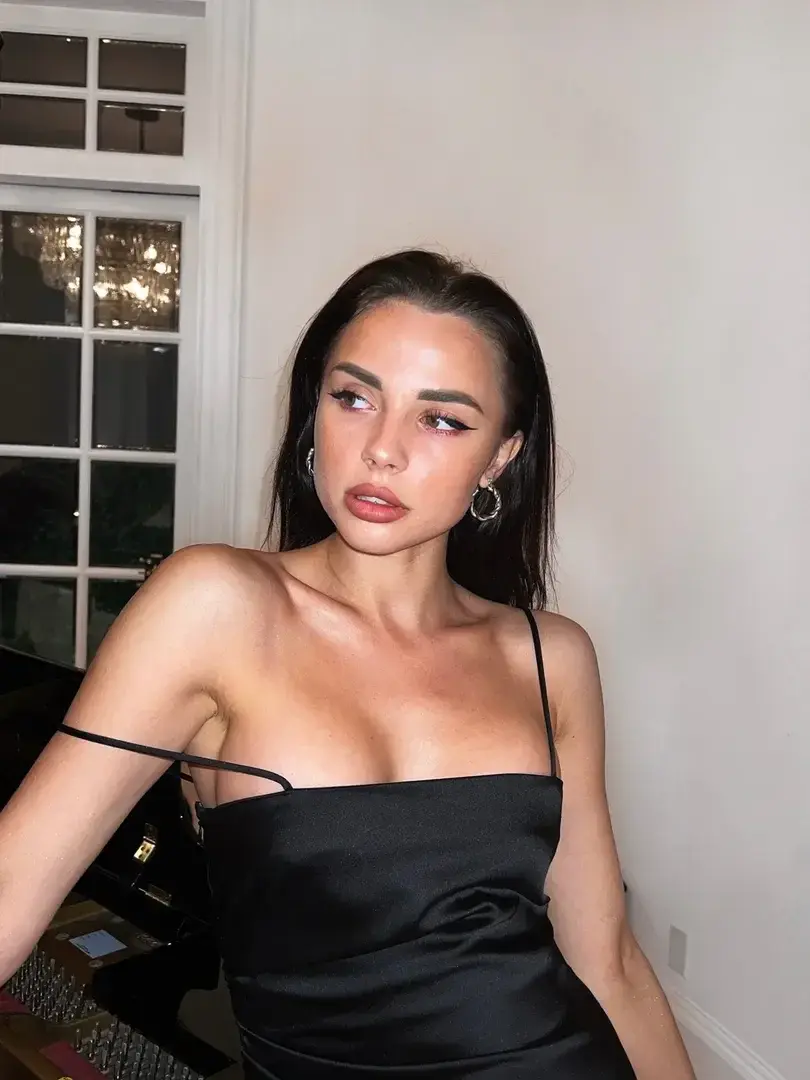 Leak & nude 1 — Thestarlanew_