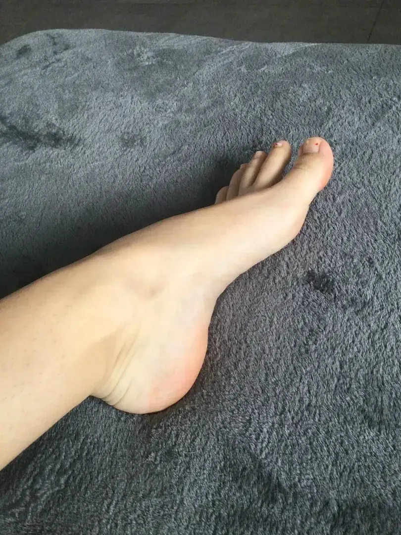 Leak & nude 1 — Onefeetgirl