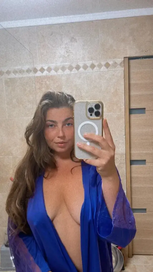 Leak & nude 2 — Savanatoken