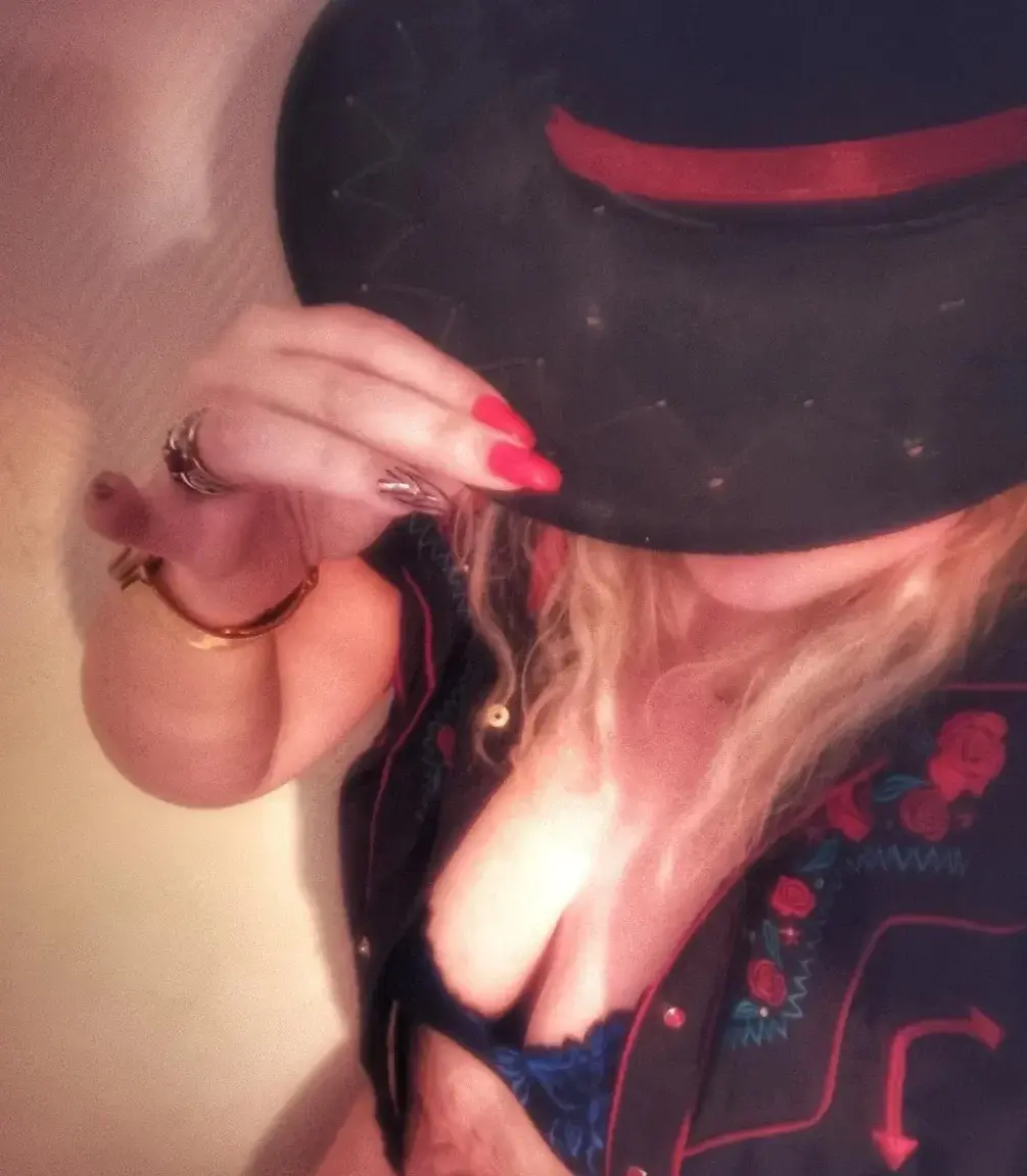 Leak & nude 2 — Dirtycherry