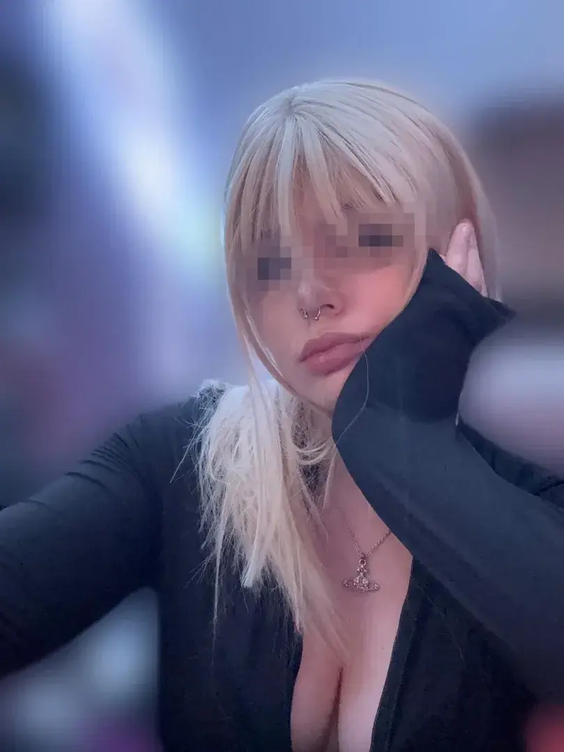 Leak & nude 2 — _petitsoleil_