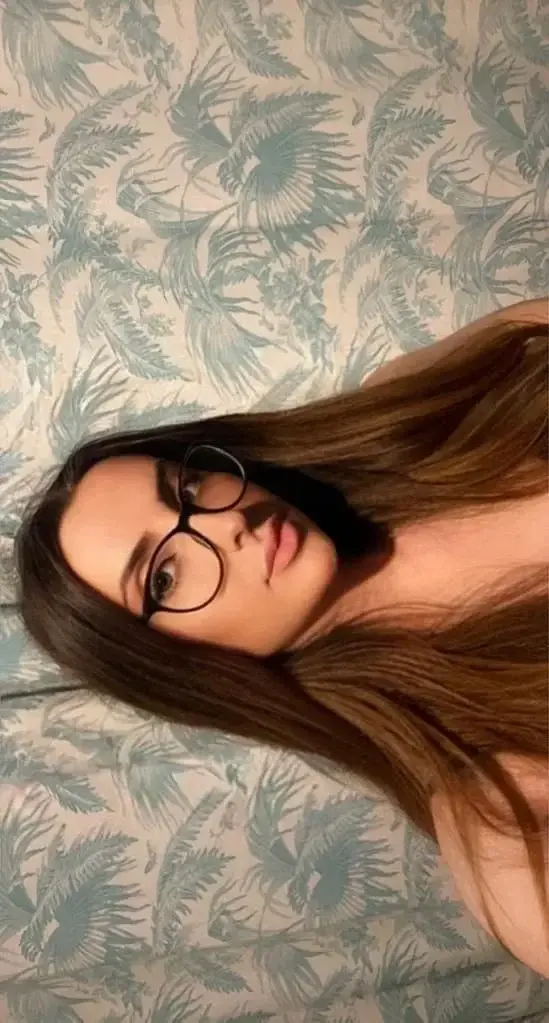Leak & nude 3 — Leana_xoxo