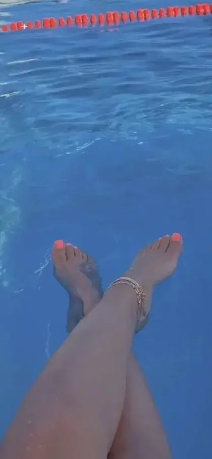 Leak & nude 1 — Lunahotfeet