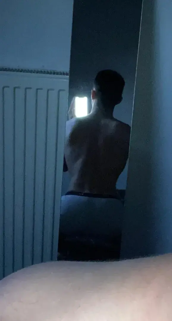 Leak & nude 3 — Anthony_georgess