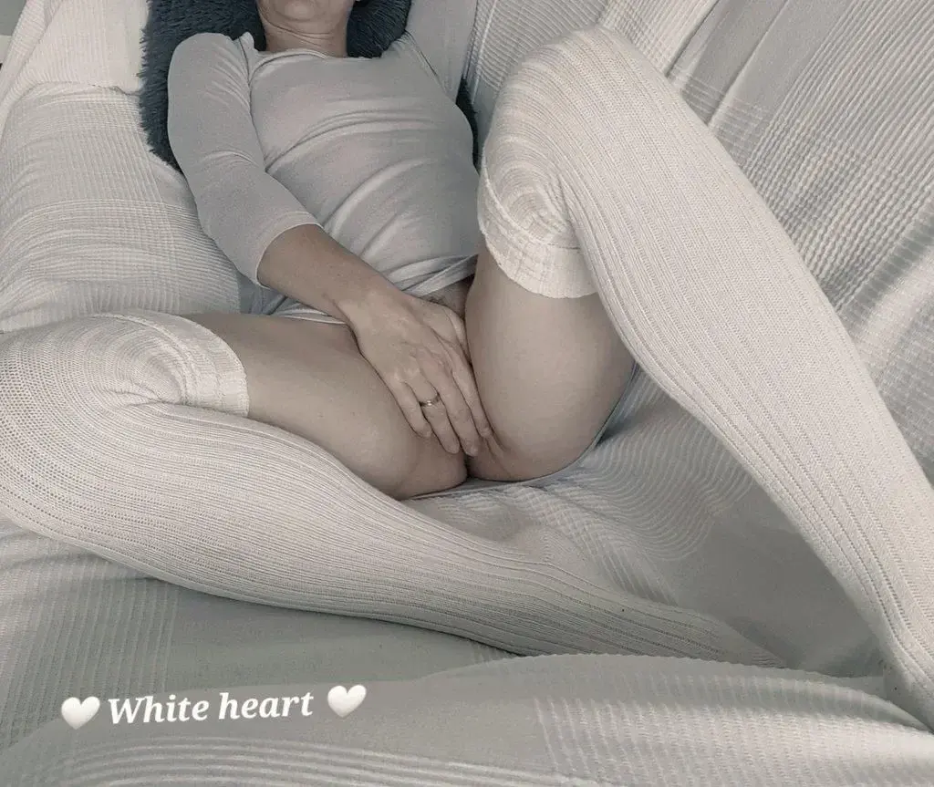 Leak & nude 2 — Whiteheart_and_blackheart