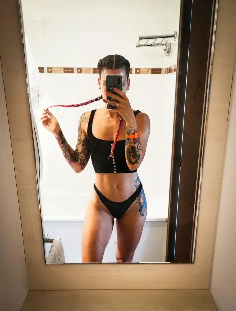 Leak & nude 3 — pinkyygeek