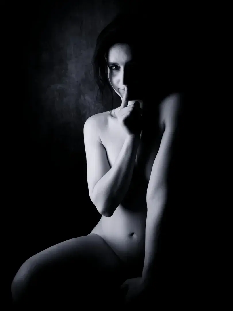 Leak & nude 4 — _darkover_