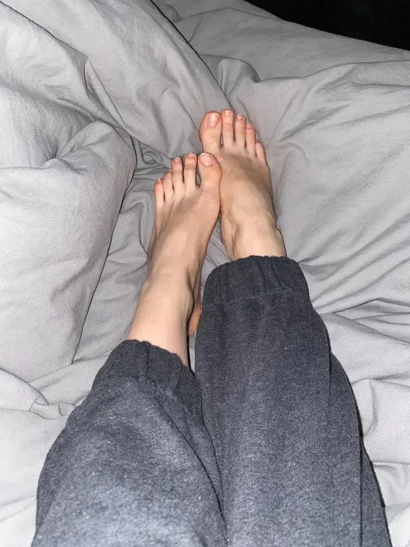 Leak & nude 4 — Sophie_feet99