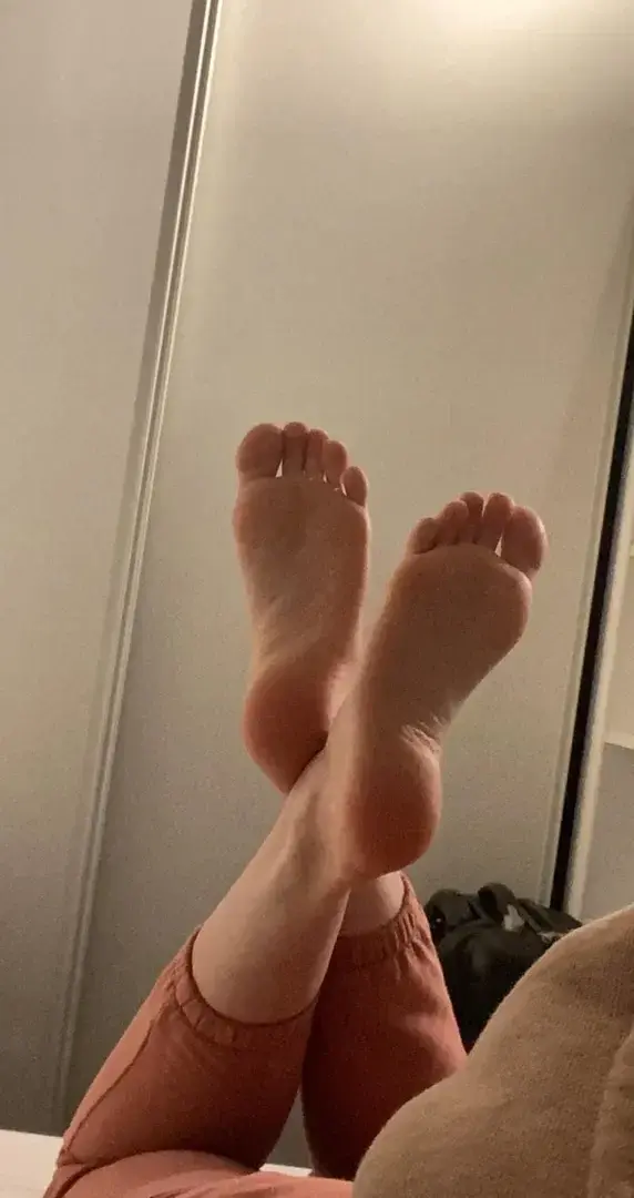 Leak & nude 6 — Sophie_feet99