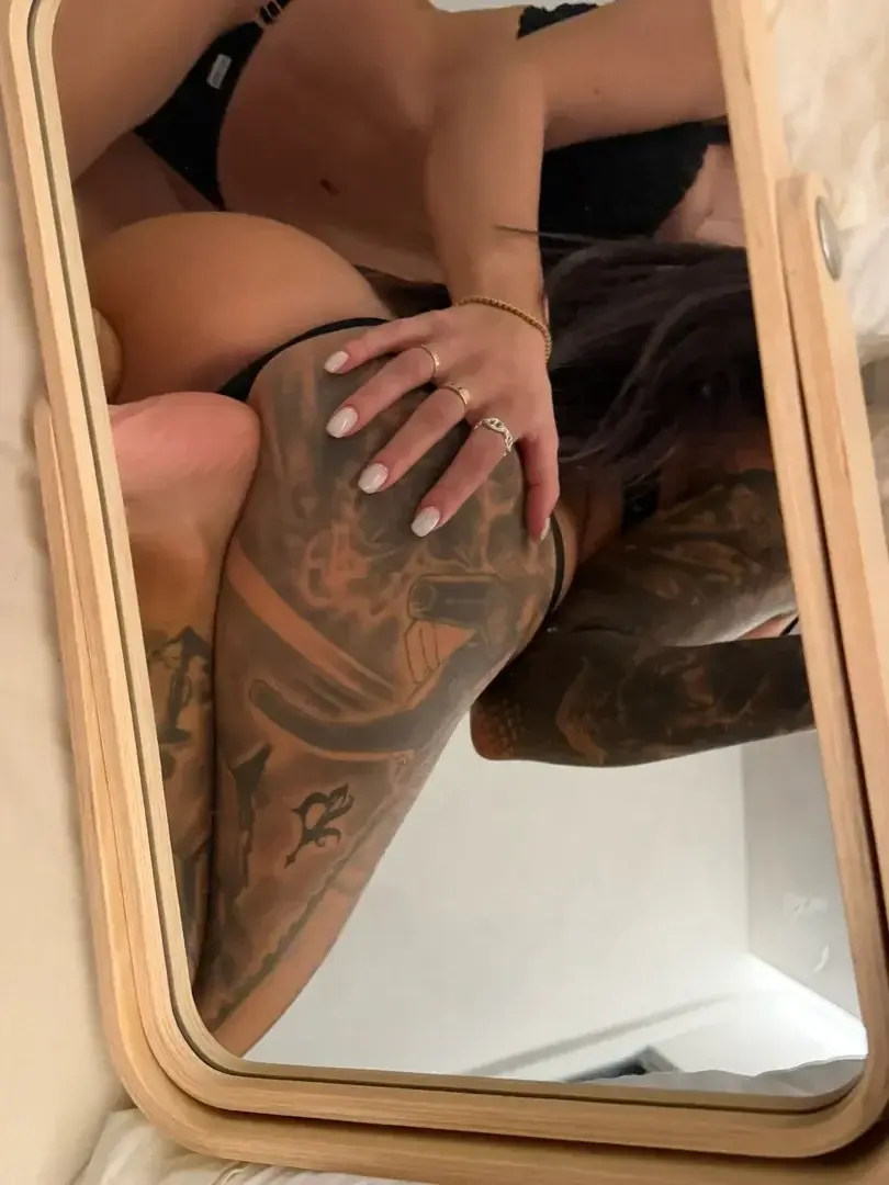 girls just wanna have fun 💕💦💦 sub now and get something free 😘