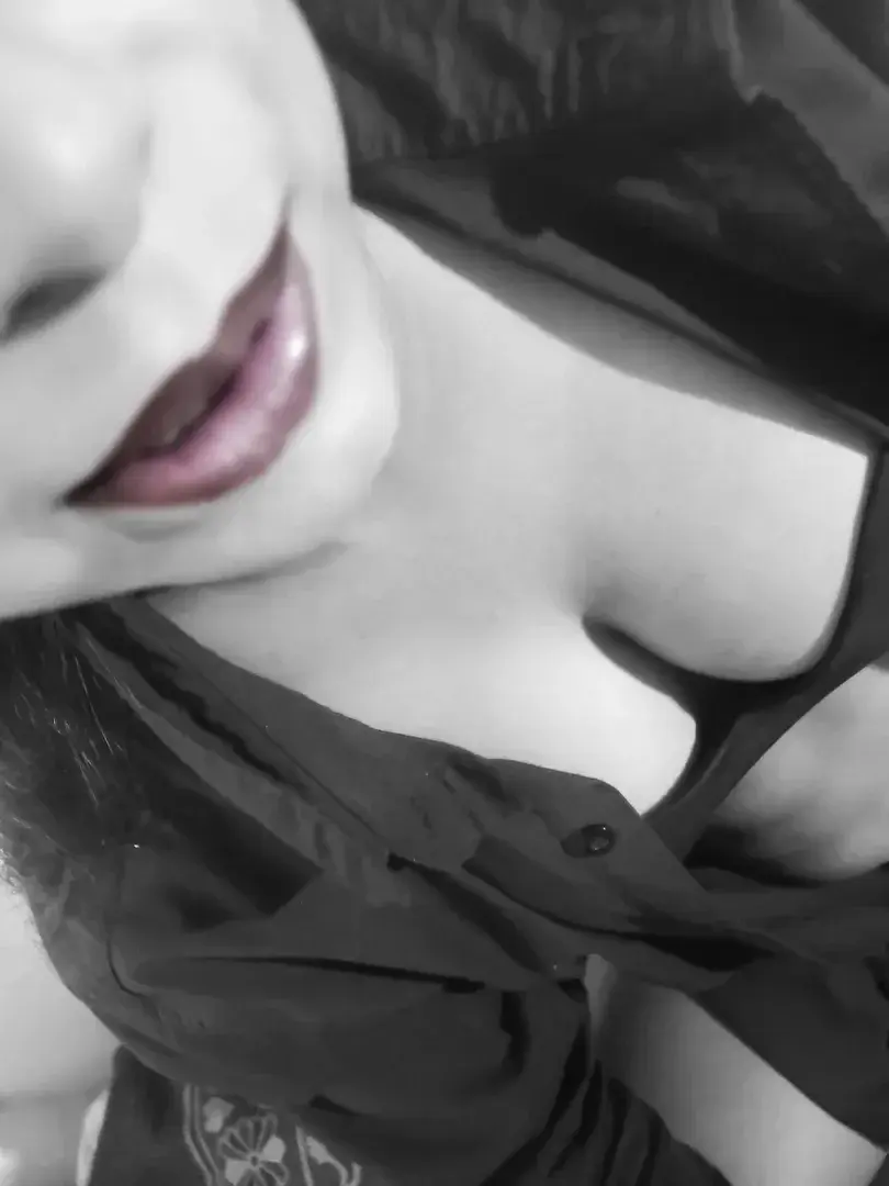 La_marilisa - Photo exclusive MYM 1 | French Modèles