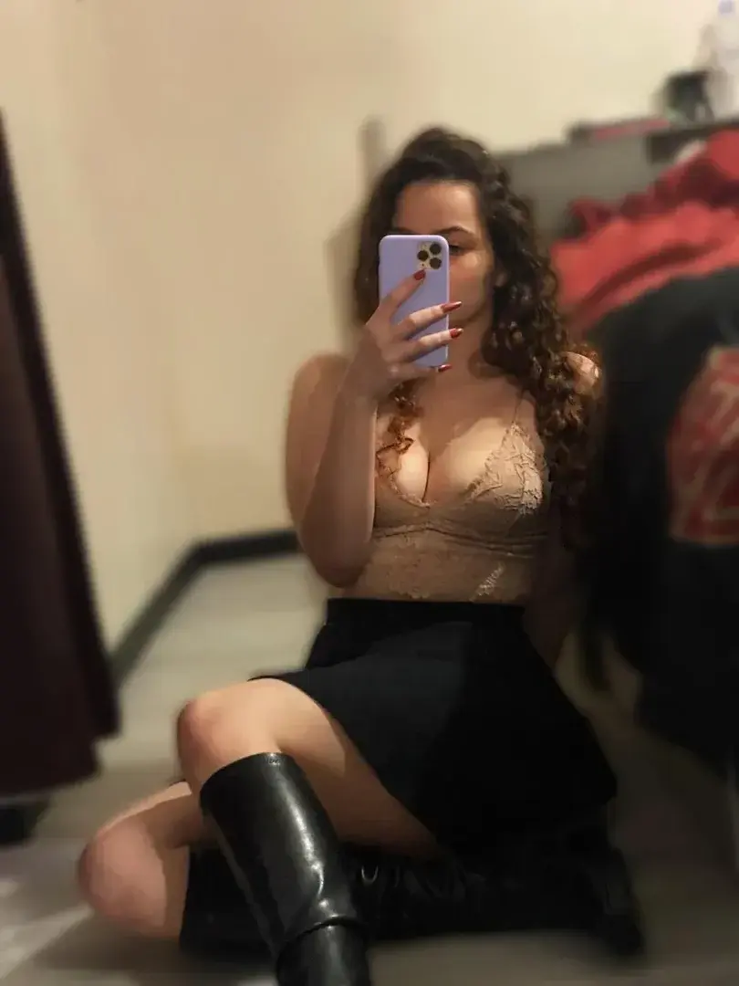 Leak & nude 1 — Divinae