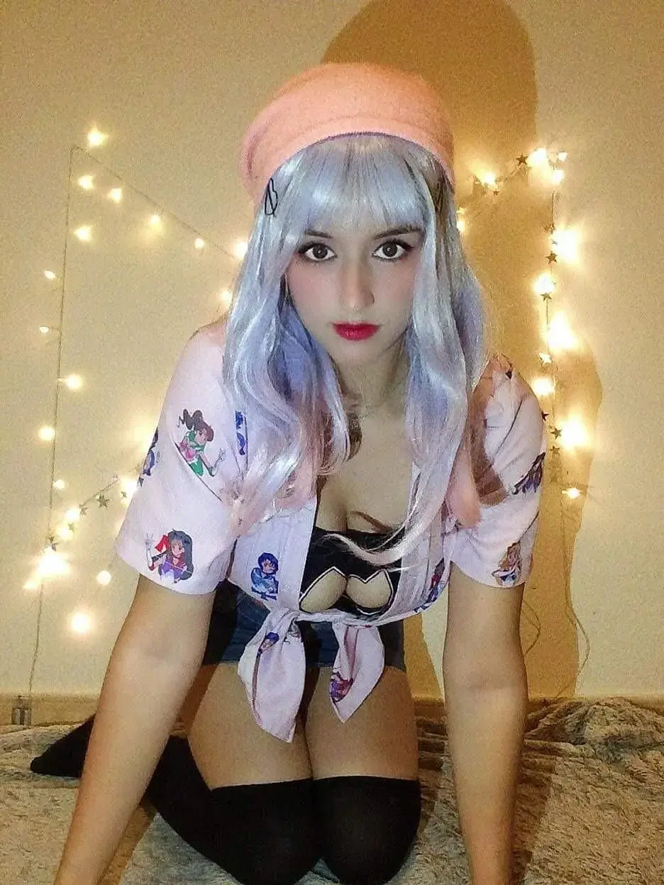 Leak & nude MYM — Violette-sama : « média » (MYM)