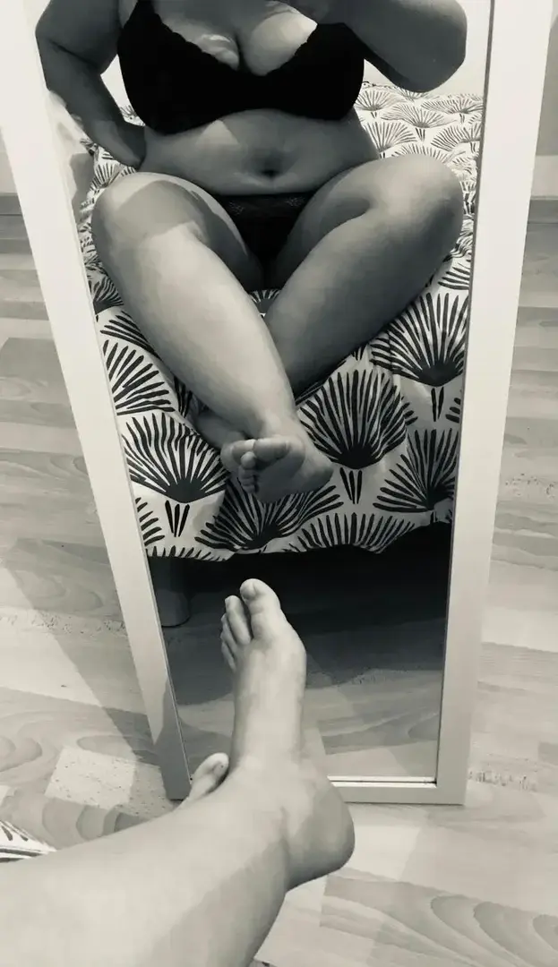 Leak & nude 8 — Laauuu