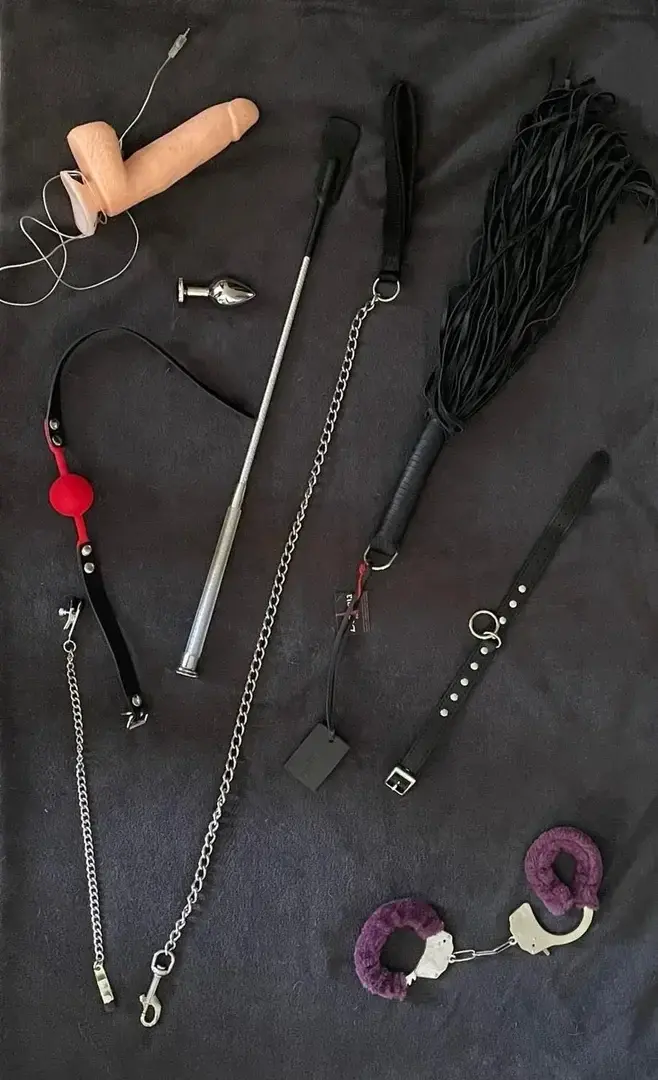 Leak & nude 2 — Julie028