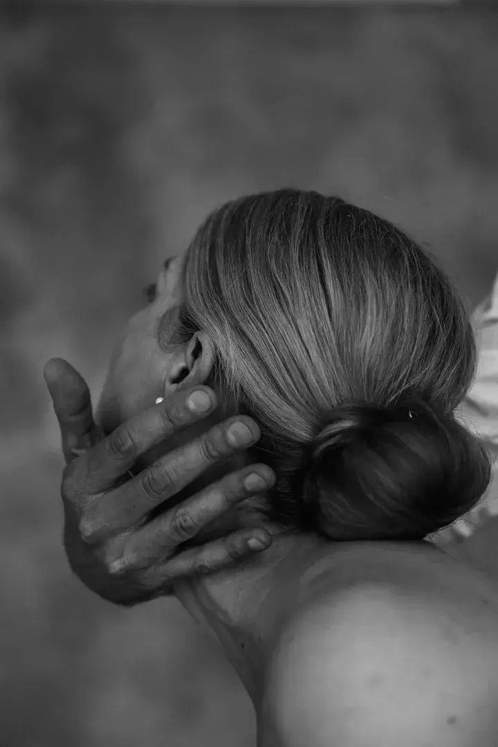Leak & nude MYM — _skphoto_ : « Ich mag Pärchenshootings sehr, auch PornArt steht bei mir immer mal wieder auf der Liste und auch hier in meinem Profil. Mit Svea und Alex habe ich ein solches Shooting machen dürfen. Am Rande gab es auch die Möglichkeit für Einzelbilder der beiden. Im heutigen Ausschnitt der Serie geht es dann schon mehr zur Sache: ein schöner BlowJob und der ein oder andere CloseUp. Viel Spaß!Und wenn jemand unter Euch auch ein solches Shooting machen möchte, schreibt mich bitte unbedingt an. Ich habe einfach mal wieder Bock drauf ... » (MYM)