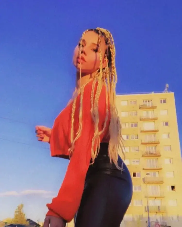 🧡