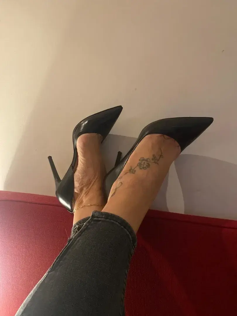 Leak & nude 3 — Scarlettes