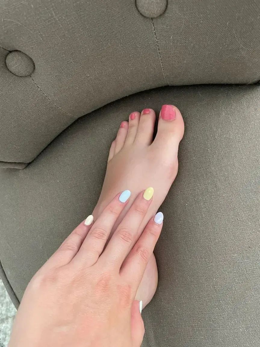 Leak & nude 2 — Ophefeet