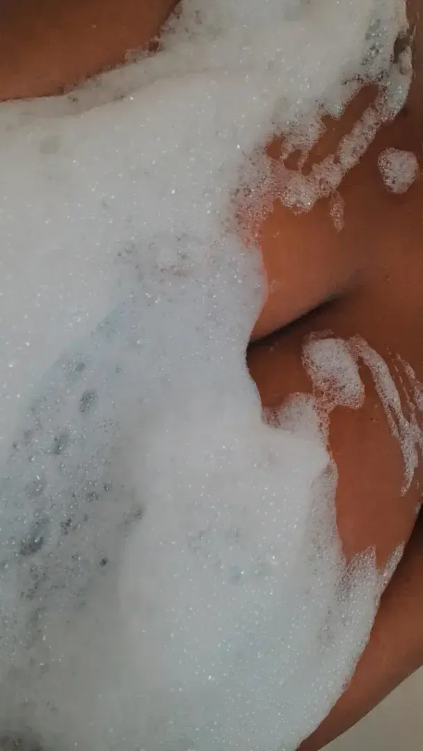 Je vous ai manqué et vous aussi vous m'avez manqué.Bomba is back🥳