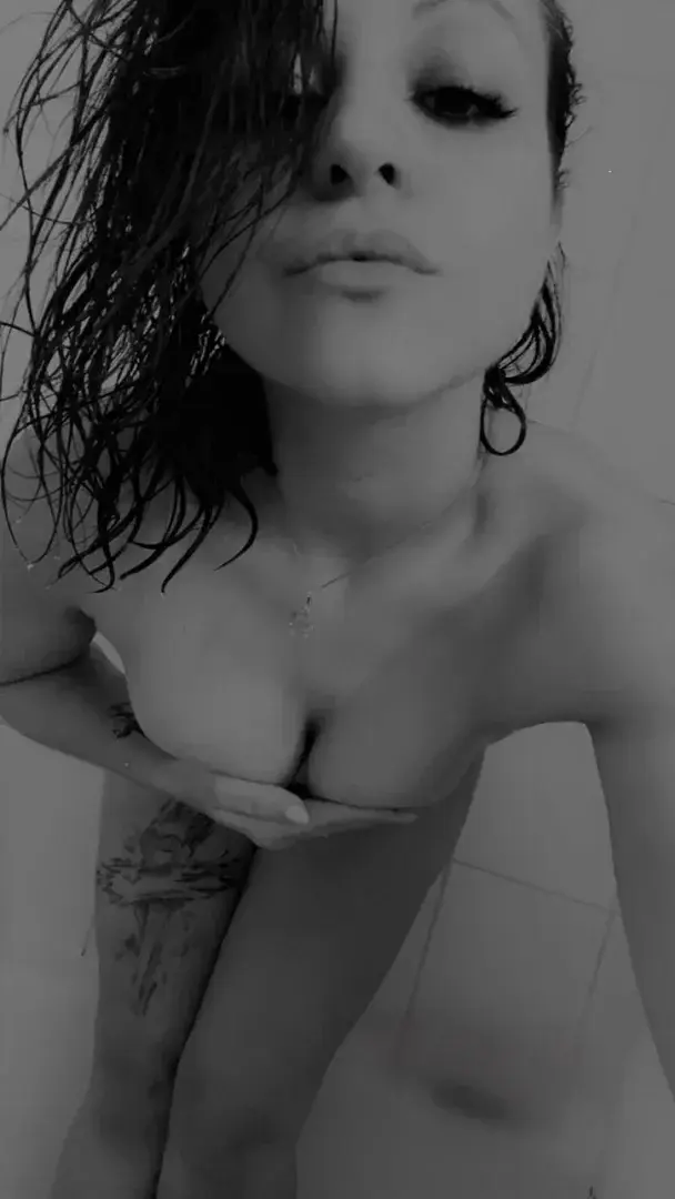 Skin B&W