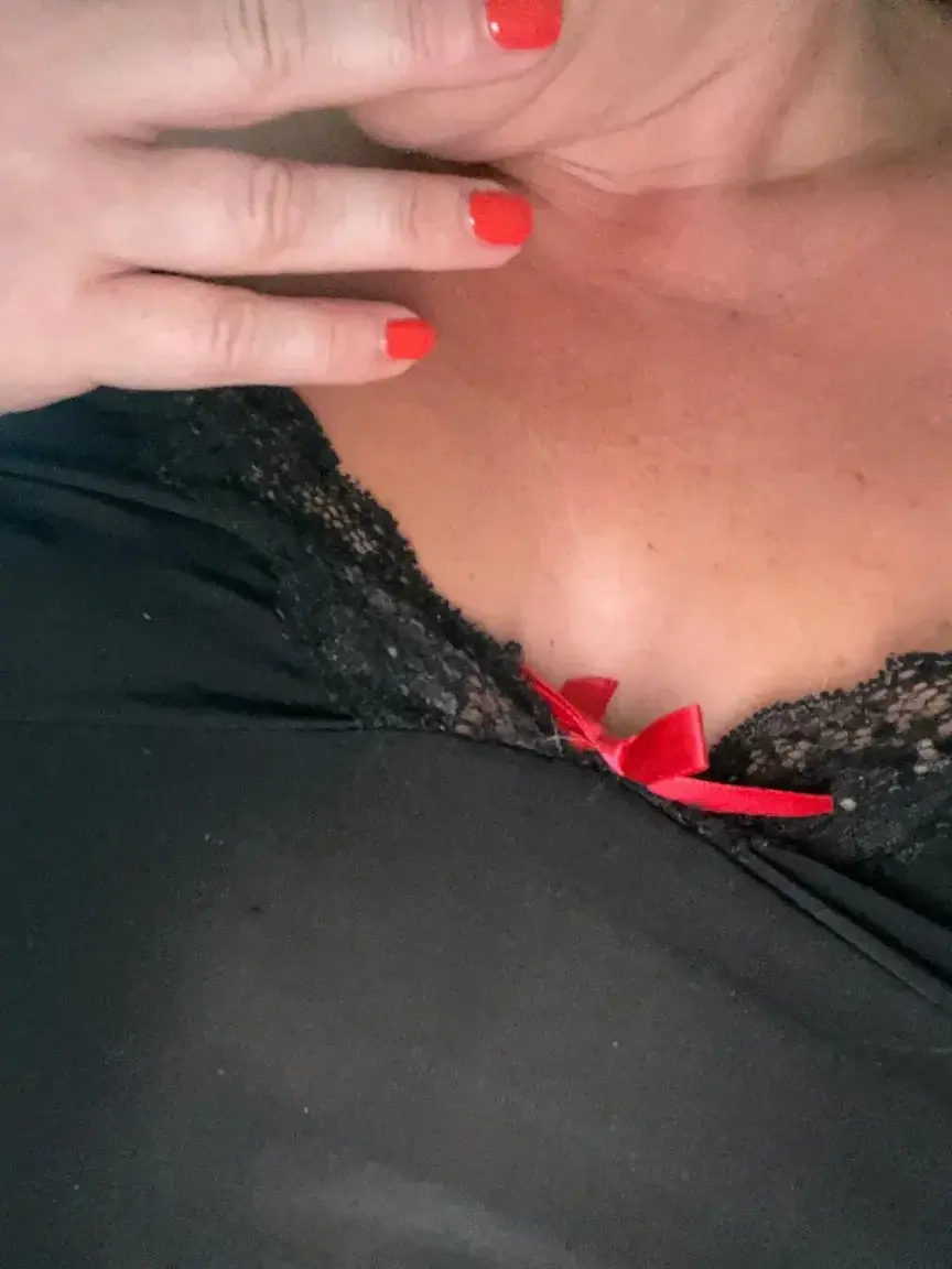 Leak & nude 3 — Lovecurvy