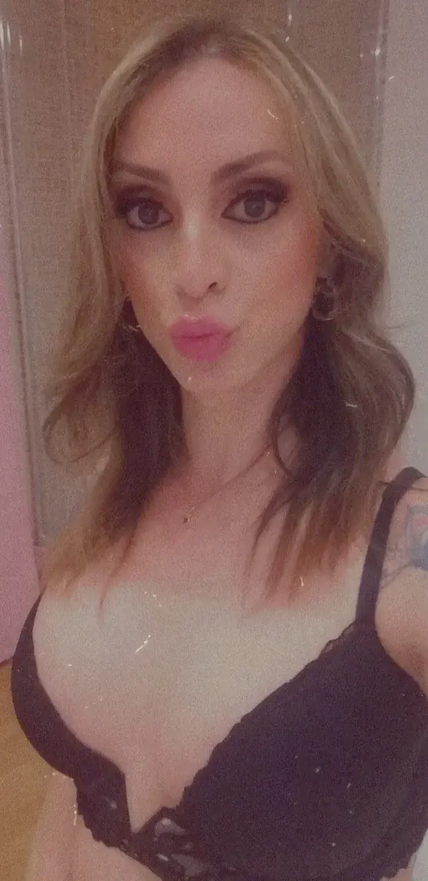 Leak & nude 1 — Amandadeluxe