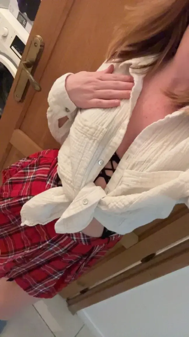 Leak & nude MYM — Prettylya : « média » (MYM)