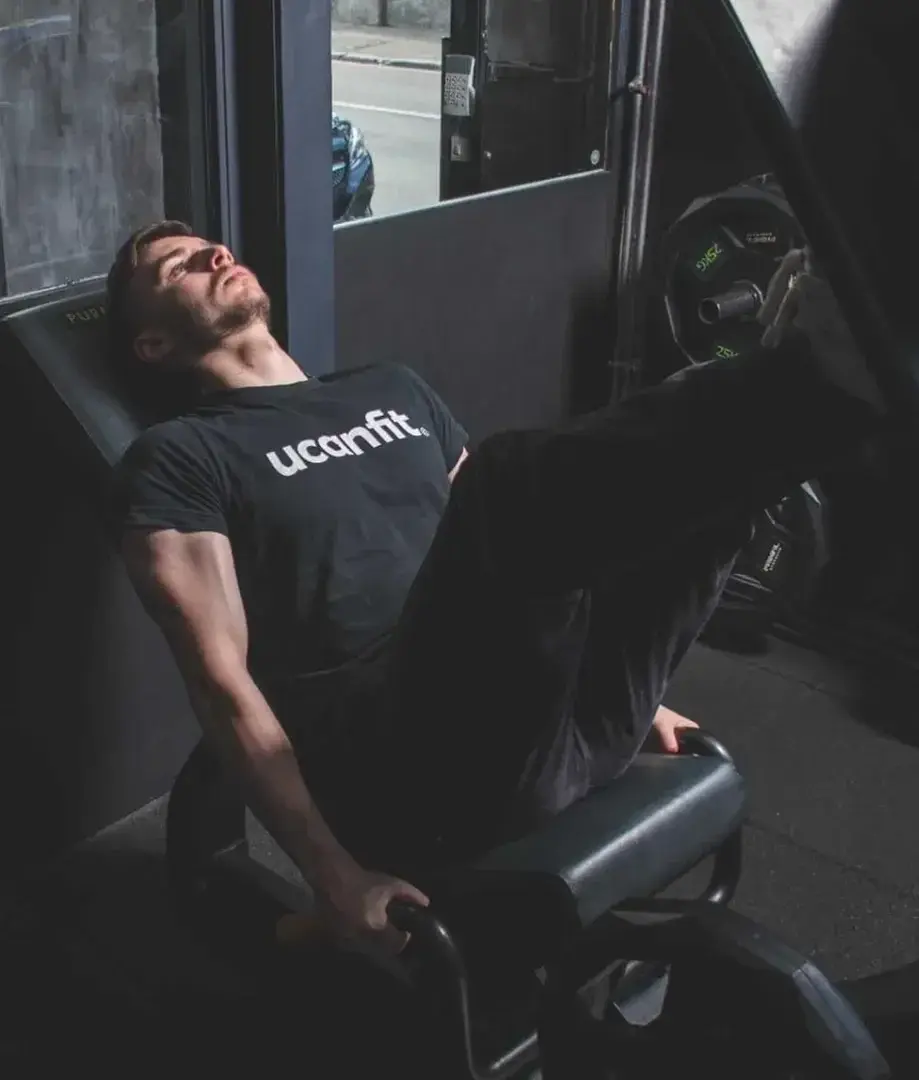 Leak public de Gabinouvilla — « On oublie pas les jambes ! 😁 » (nude) sur MYM