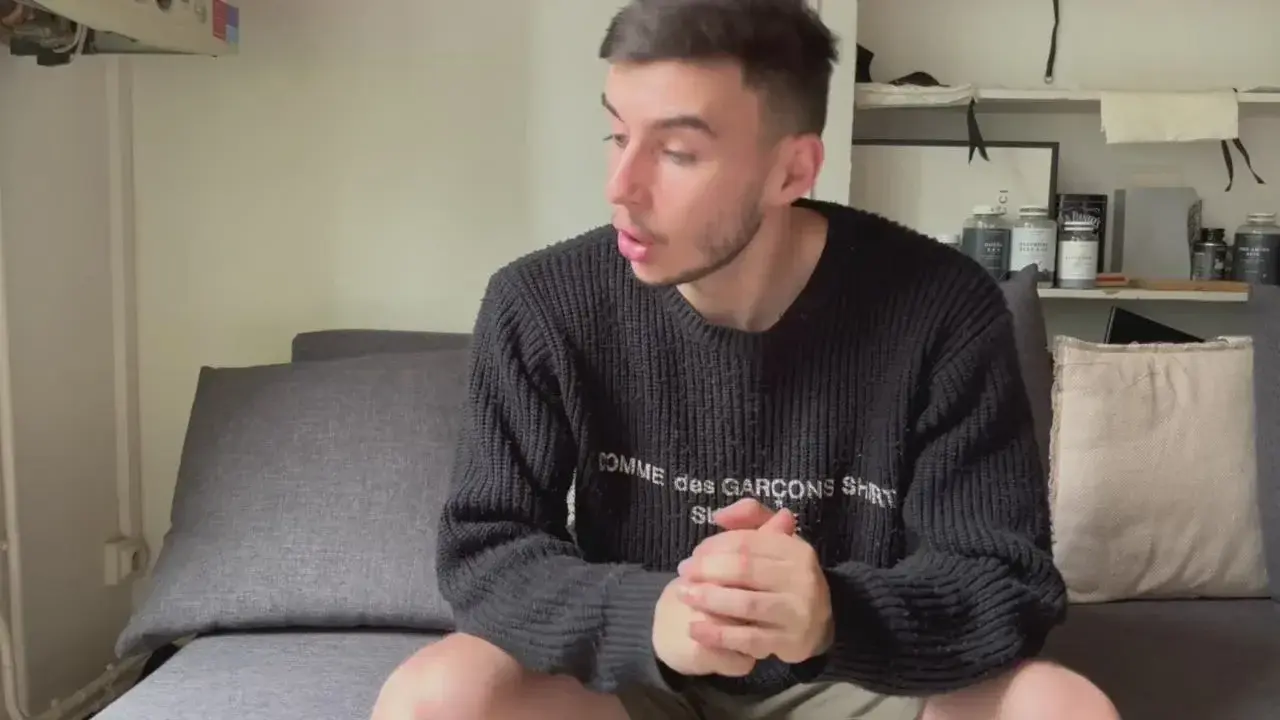 Leak public de Gabinouvilla — « Présentation #1 » (nude) sur MYM