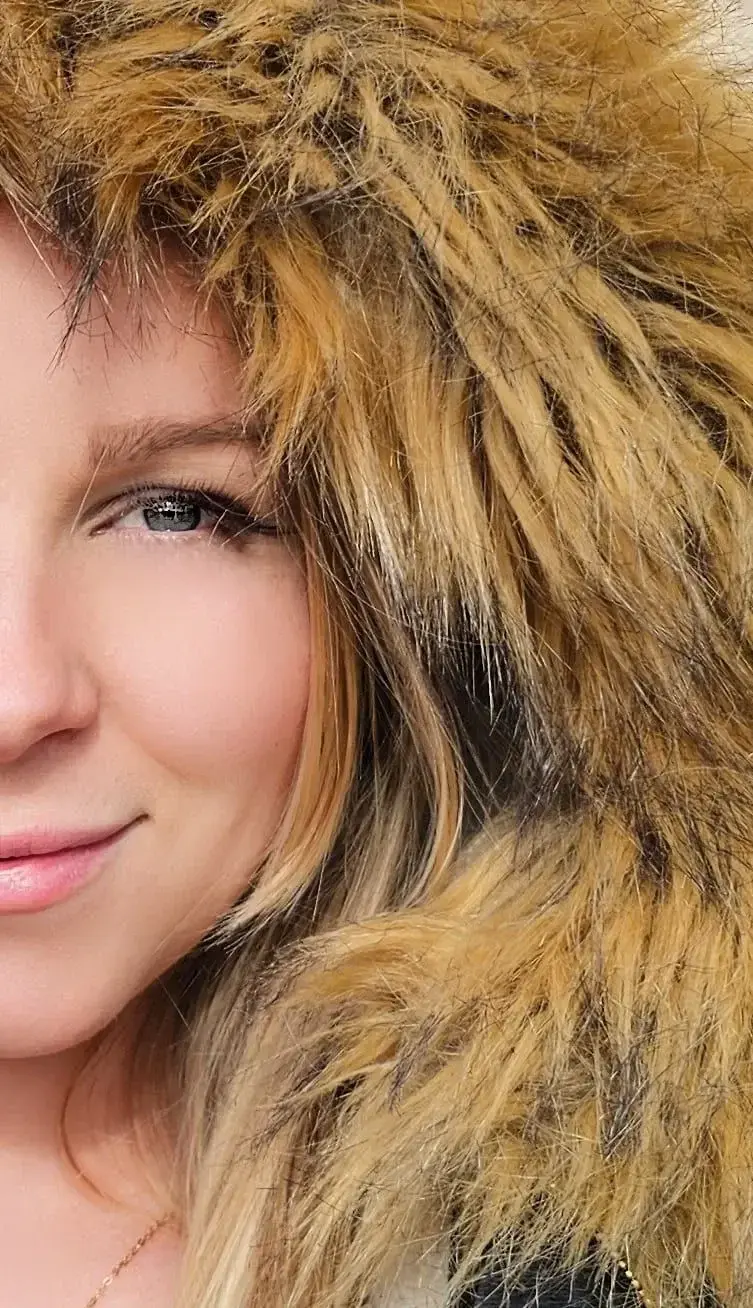 Pour bien commencer la semaine 🤩 et mater ma dernière vidéo 🔞 FULL ANAL 🥵 filmée en POV 😈 je t'offre une remise exceptionnelle de 50% avec le CODE suivant :▶️ JANV50Bonne journée ! 💋💋💋