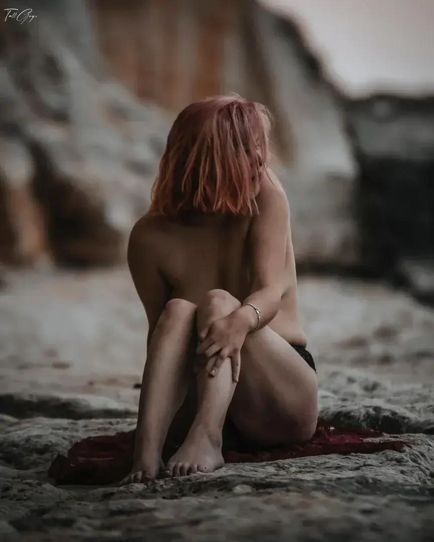 Nude at the beach 🌊