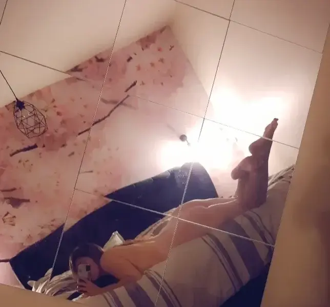 Leak & nude 2 — wapity