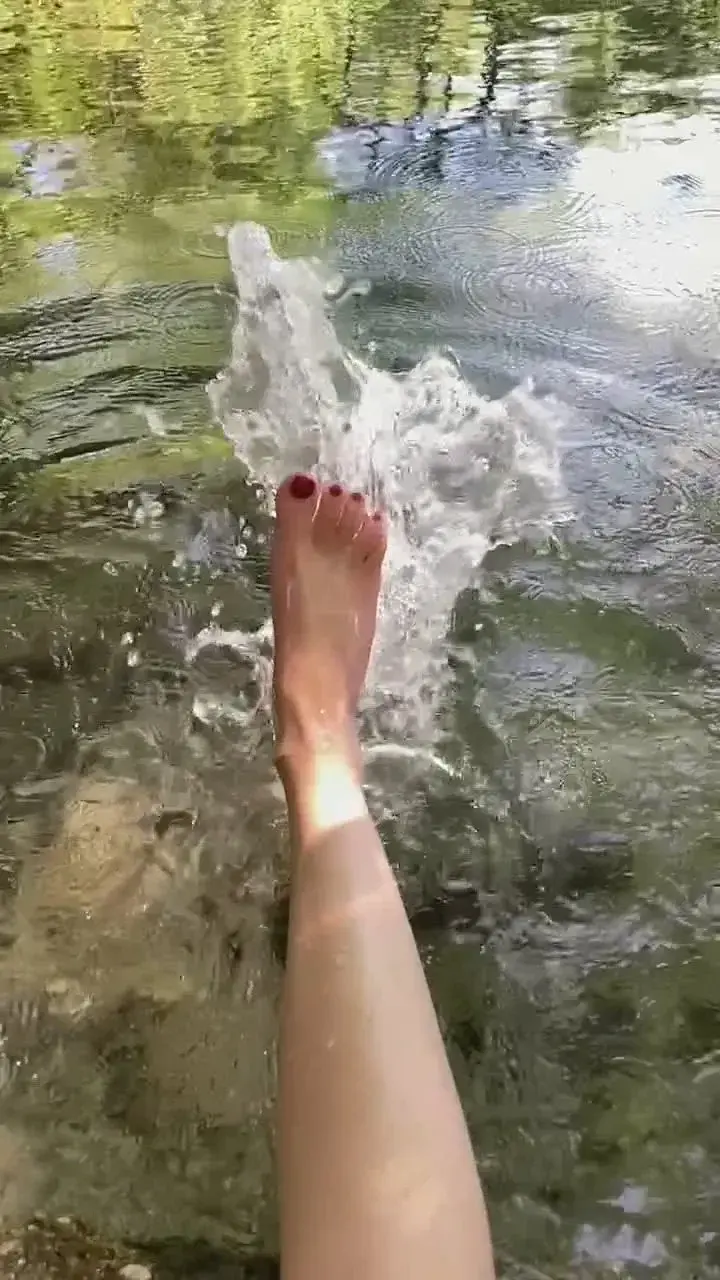 Leak & nude 8 — Ladysfeet