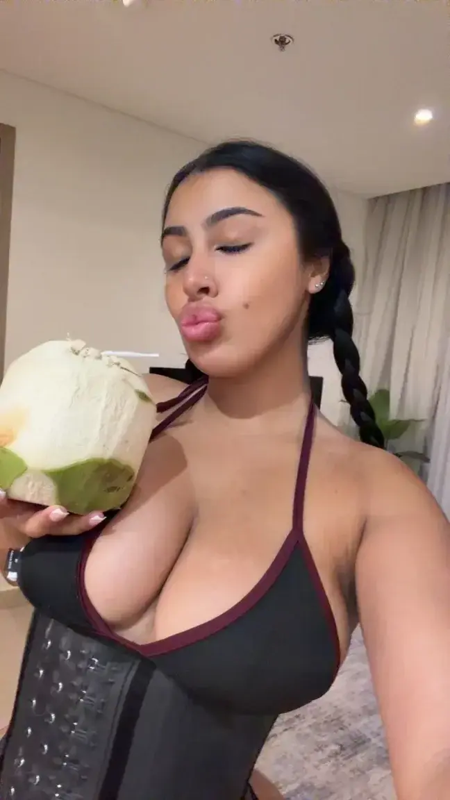 Luxy_capi - Photo exclusive MYM 2 | French Modèles